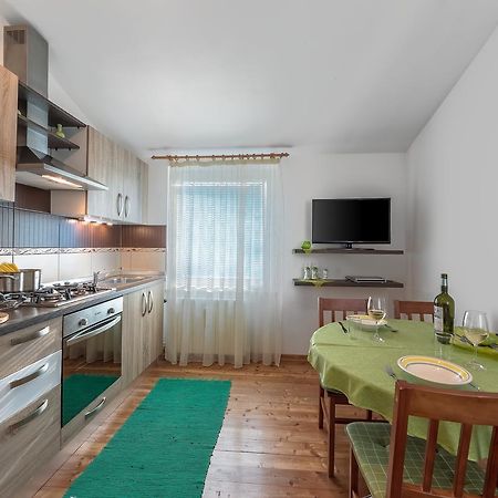 Apartment San Ližnjan Exteriör bild
